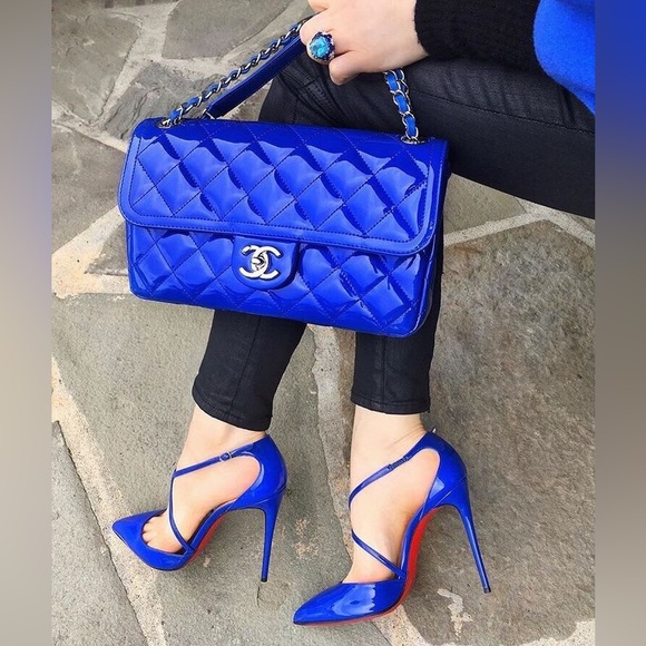 Handbags - @luxngems is live share show join now free shipping kids train